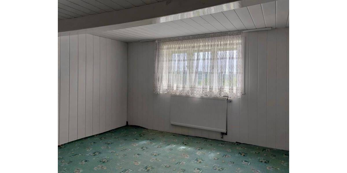 Einfamilienhaus Bad Marienberg - 9 Zimmer, 186 m&sup2;, 173.000&euro; | Angebot:26929544