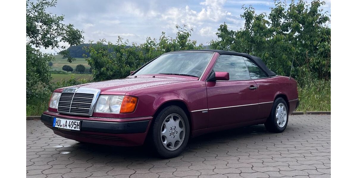 Mercedes-Benz CE 300 194.000 km 22.500 &euro; Lüerdissen 37635