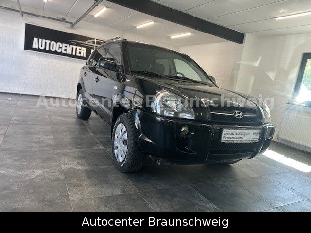 Hyundai TUCSON 168.000 km 3.450 &euro; Braunschweig 38112