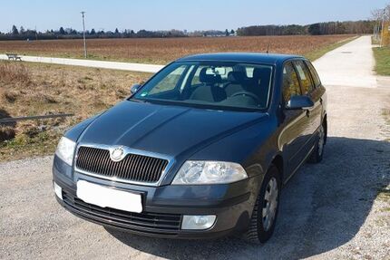 Skoda Octavia 152.000 km 2.999 &euro; München 81827
