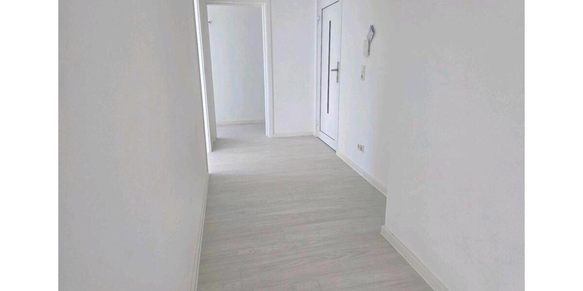 Etagenwohnung Egenhausen - 3.5 Zimmer, 105 m&sup2;, 950&euro; | Angebot:26096081