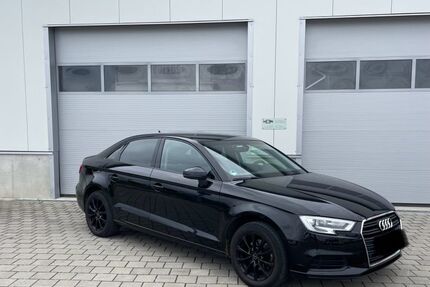 Audi A3 90.000 km 14.900 &euro; Kirchheim am Neckar 74366