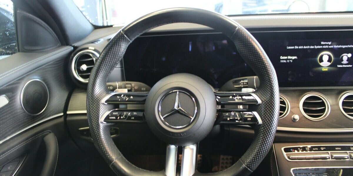 Mercedes-Benz E 300 d 4Matic T 9G-TRONIC AMG Line 78.920 km 37.980 &euro; Euskirchen 53881