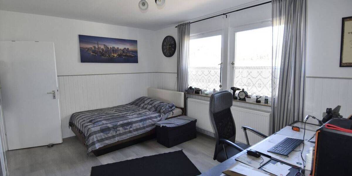 Bungalow Altdorf bei Nürnberg Röthenbach - 6 Zimmer, 159 m&sup2;, 458.000&euro; | Angebot:26171464