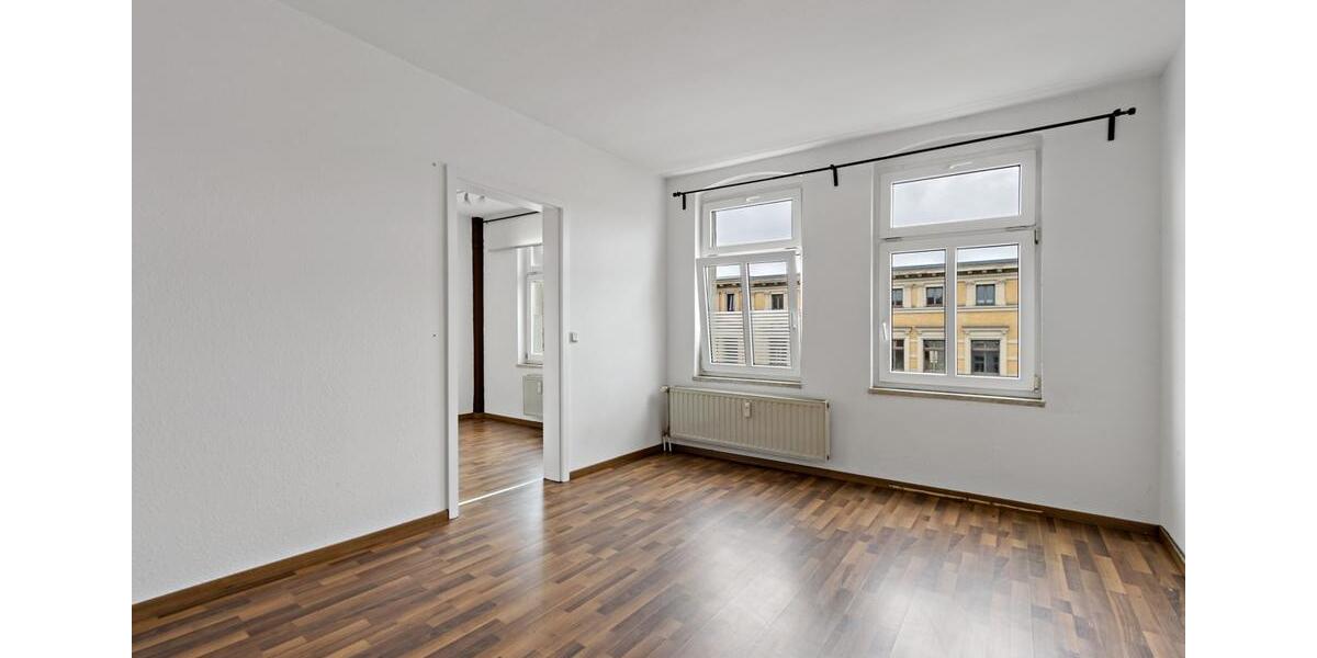 Dachgeschoßwohnung Halle (Saale) Damaschkestraße - 2.5 Zimmer, 71 m&sup2;, 575&euro; | Angebot:26455546