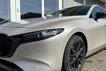Mazda 3 12.593 km 23.790 &euro; Waren 17192