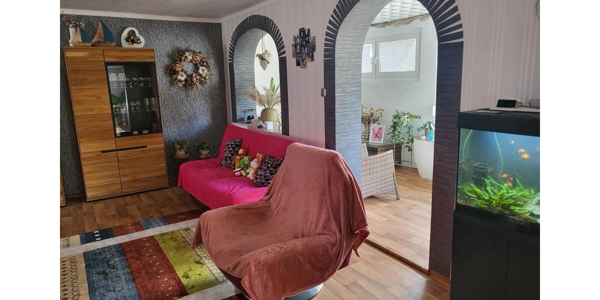 Mehrfamilienhaus, Wohnhaus Biedenkopf - 10 Zimmer, 370 m&sup2;, 249.000&euro; | Angebot:26067665