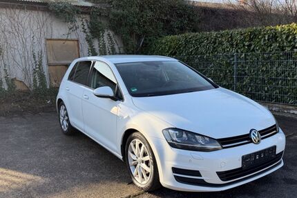 VW Golf 144.000 km 11.999 &euro; Achern 77855