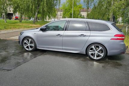 Peugeot 308 120.200 km 12.300 &euro; Berlin 13439