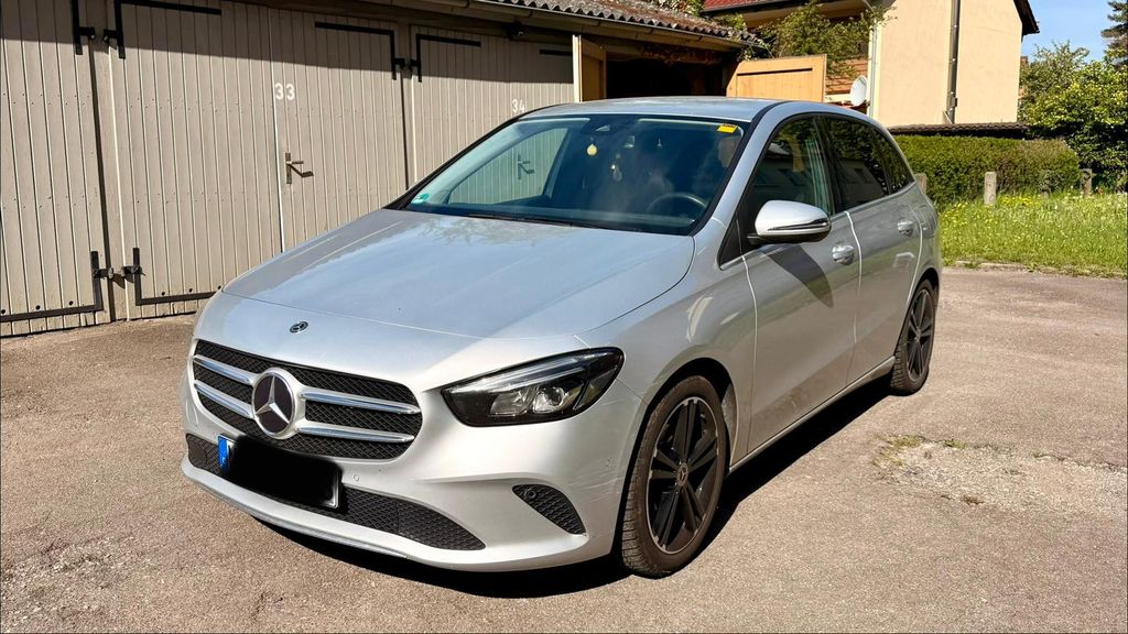 Mercedes-Benz B 180 194.027 km 7.900 &euro; Bad Windsheim 91438