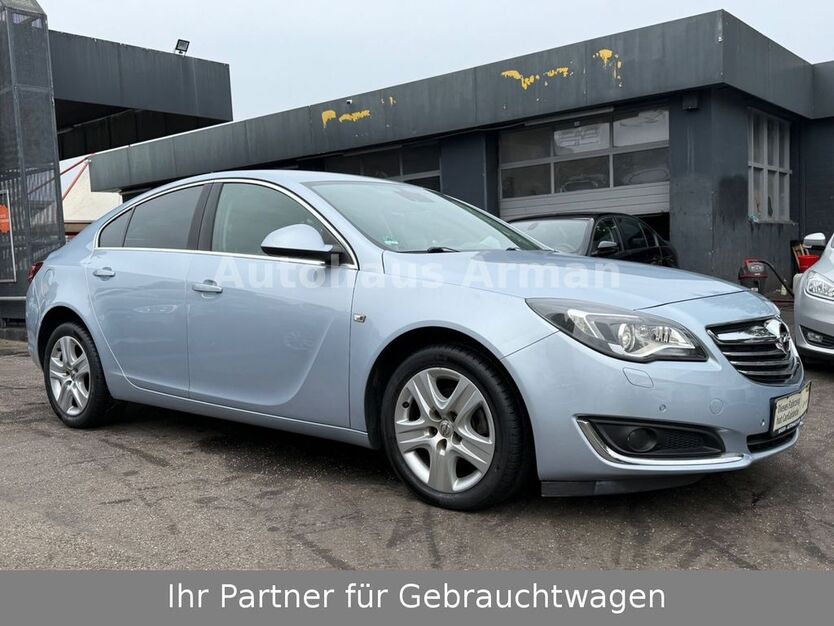 Opel Insignia 97.000 km 7.490 € Bremen 28329