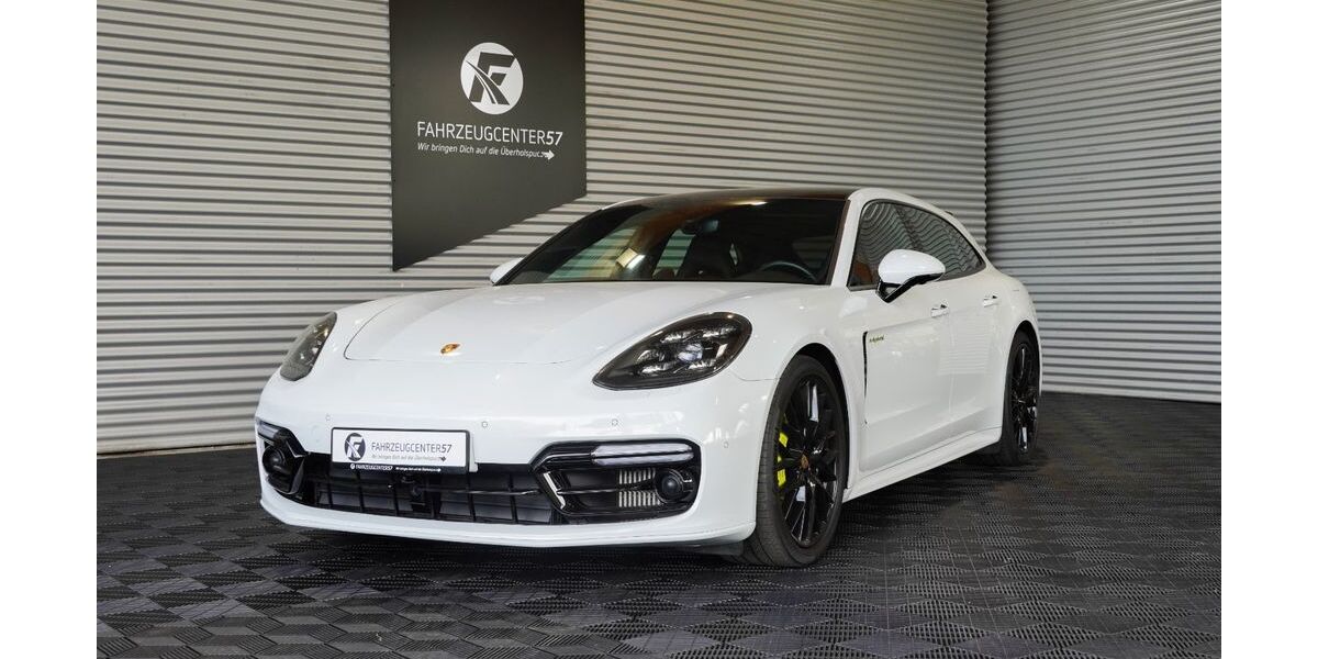 Porsche Panamera 65.121 km 51.900 &euro; Wenden 57482