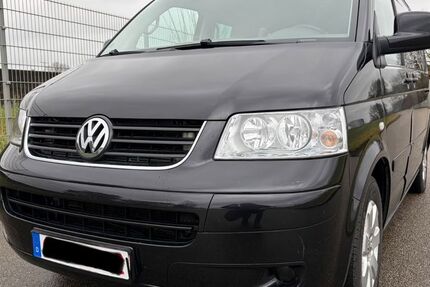 VW T5 Transporter 301.000 km 7.500 &euro; Lahr 77933