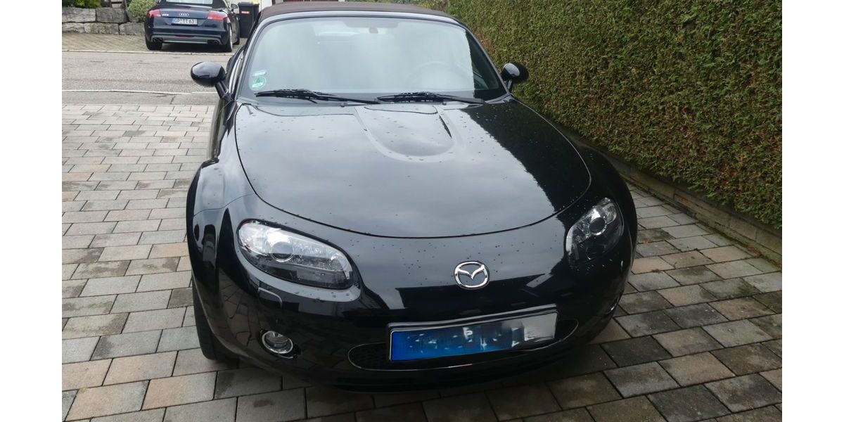Mazda MX-5 46.977 km 14.450 &euro; Reutlingen 72766