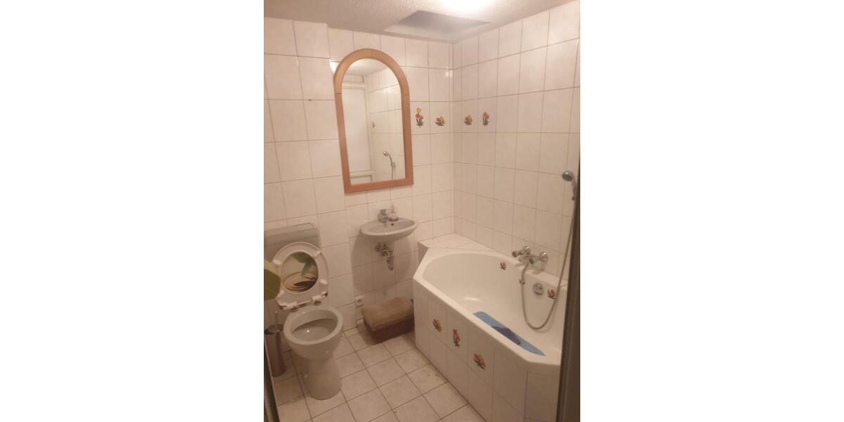 Einfamilienhaus Grabfeld - 4 Zimmer, 160 m&sup2;, 65.000&euro; | Angebot:25216643