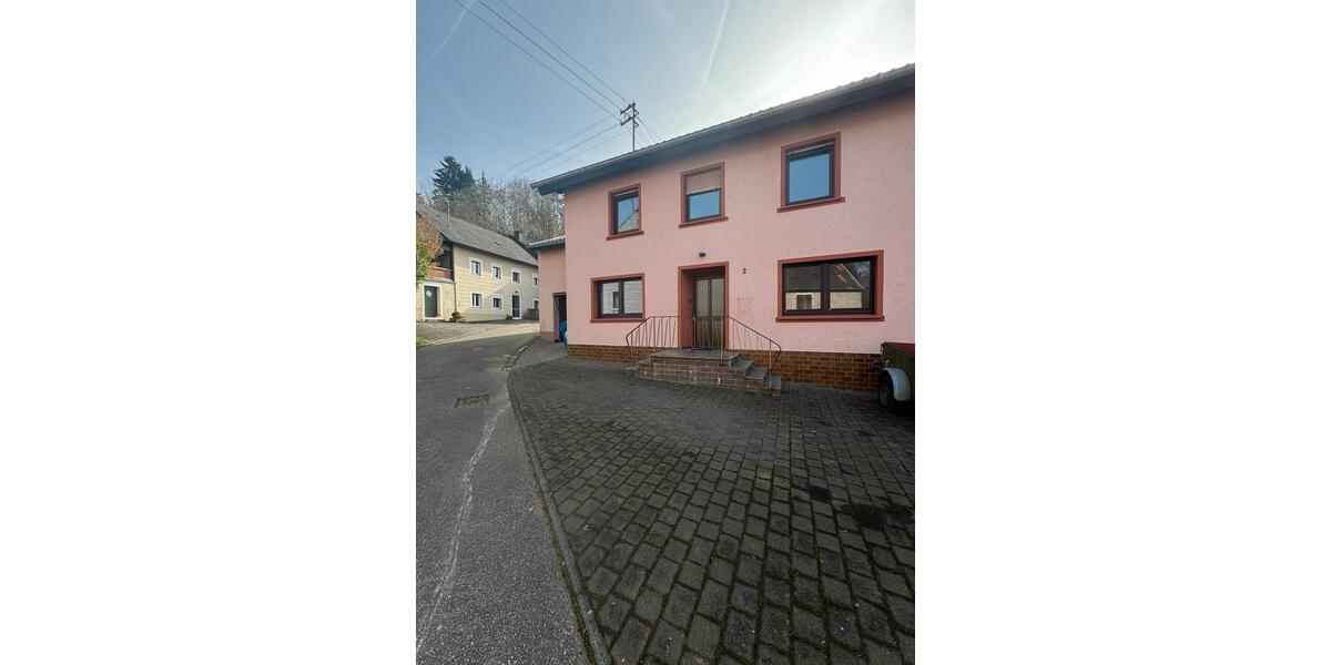 Einfamilienhaus Mettendorf - 4 Zimmer, 120 m&sup2;, 1.000&euro; | Angebot:25551169