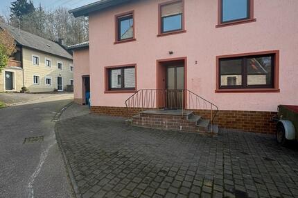 Haus Mettendorf - 4 Zimmer, 120 m&sup2;, 1.000&euro; | Angebot:25551169