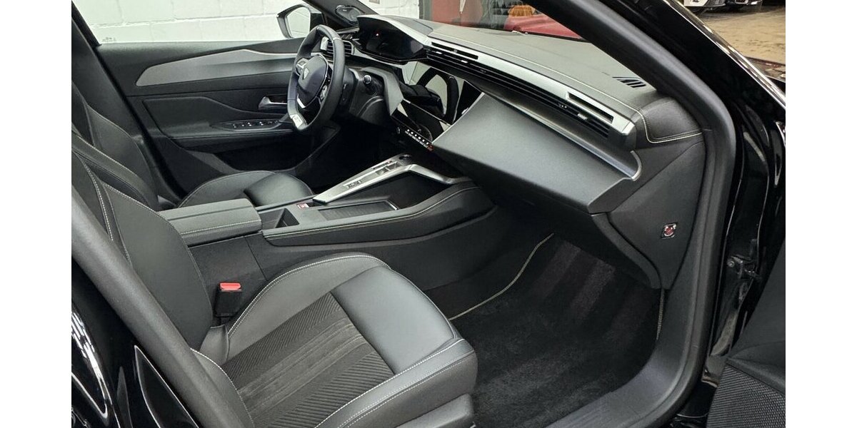 Peugeot 408 GT 225 Plug-In Hybrid FULL LED CARPLAY CAM 24.550 km 29.270 &euro; Lich 35423