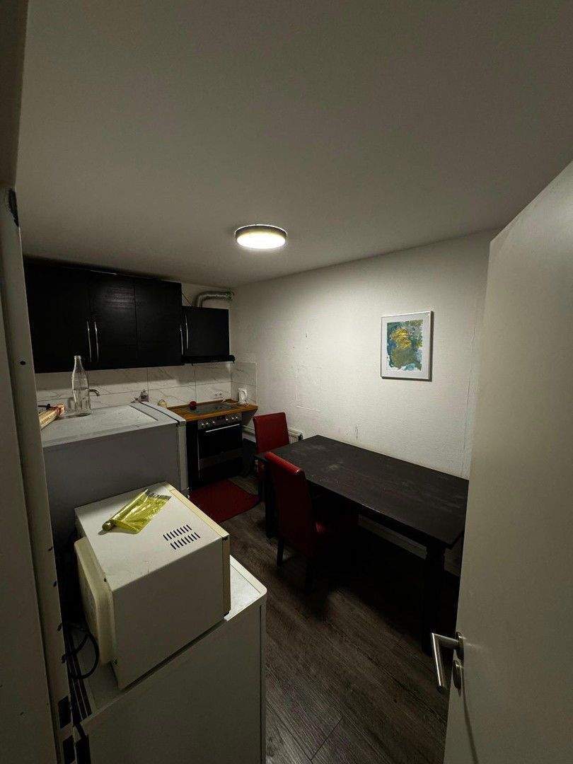 Große 5-Zimmer-Wohnung Etage in zentraler Lage von Bremen - WG 5 zimmer