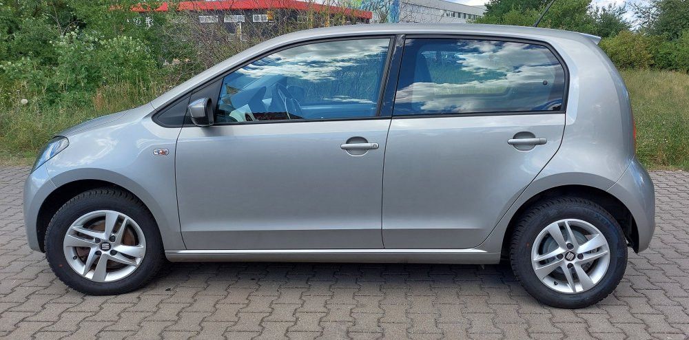 Seat Mii 27.700 km 8.100 &euro; Berlin 12555