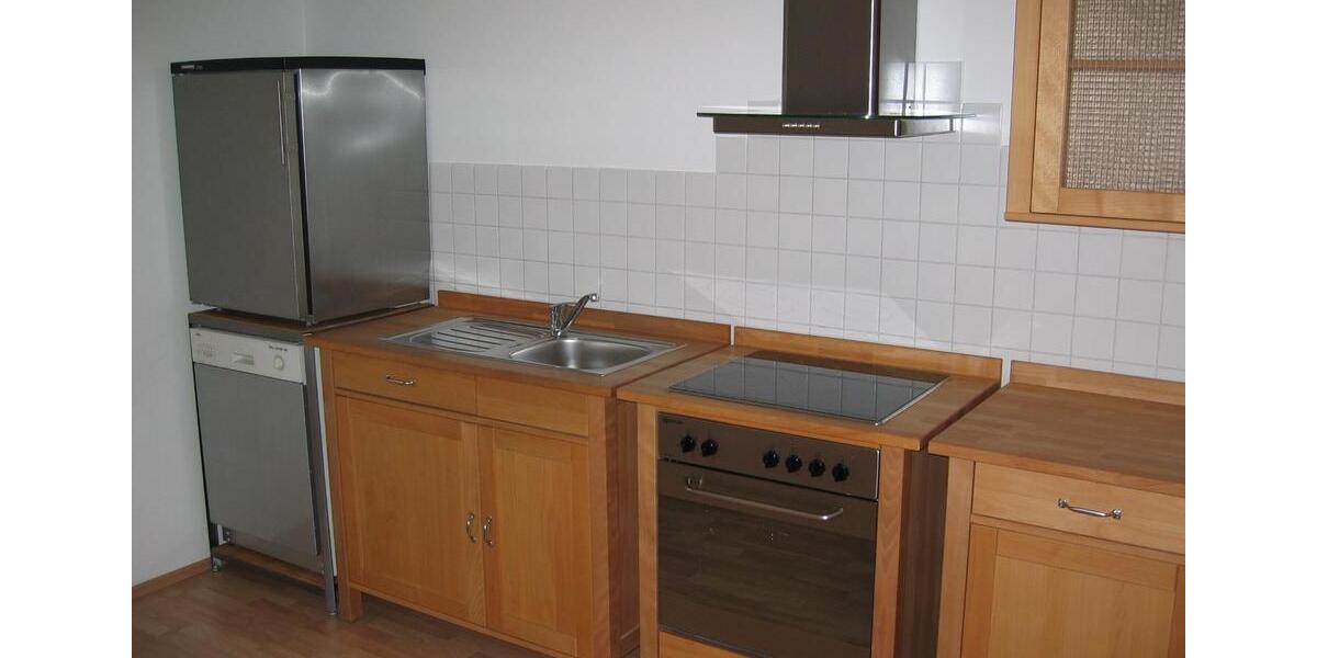 Dachgeschoßwohnung Soest - 3 Zimmer, 80 m&sup2;, 600&euro; | Angebot:26409252