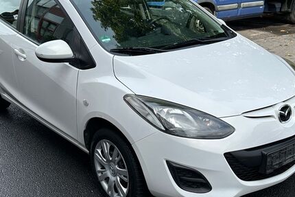 Mazda 2 115.000 km 3.000 € Wiesbaden 65203
