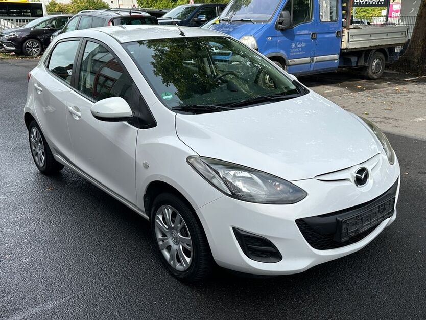 Mazda 2 115.000 km 3.000 € Wiesbaden 65203