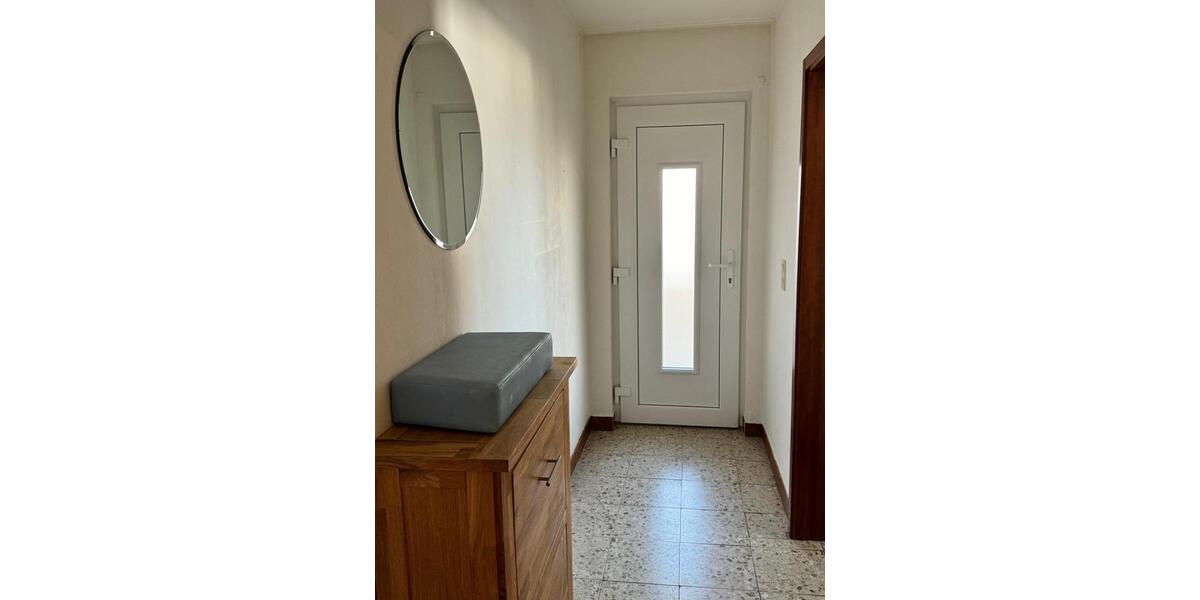 Etagenwohnung Rotenburg an der Fulda - 2 Zimmer, 65 m&sup2;, 700&euro; | Angebot:25451632