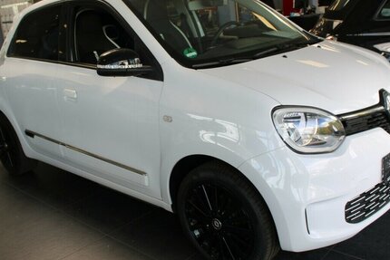 Renault Twingo Electric URBAN NIGHT 49.564 km 12.480 &euro; Euskirchen 53881