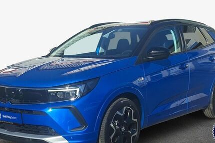 Opel Grandland (X) 46.581 km 22.940 &euro; Coswig 01640