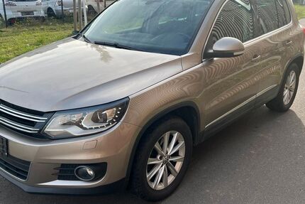 VW Tiguan 340.013 km 6.900 &euro; Berlin 12057