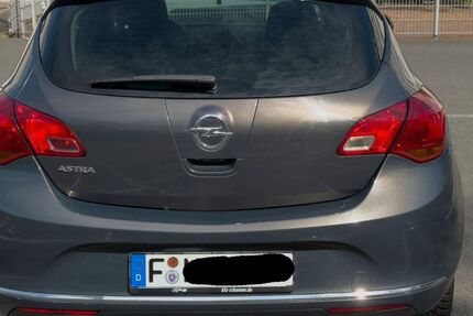 Opel Astra 118.000 km 5.600 &euro; Frankfurt am Main 60326