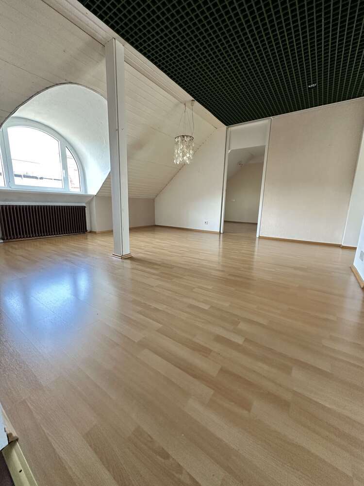 Wohnung zum Mieten in Ludwigshafen 1.200 € 100 m²