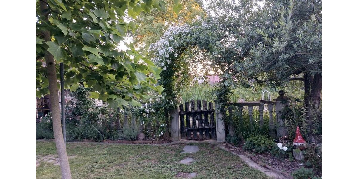 Einfamilienhaus Steinhöfel - 7 Zimmer, 350 m&sup2;, 875.000&euro; | Angebot:27146408