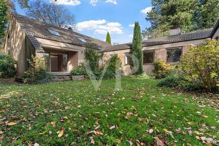 Großzügiger Bungalow mit Indoorpool in Top-Lage von Laurensberg 6 zimmer