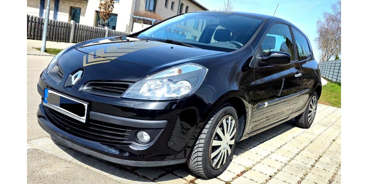 Renault Clio 176.633 km 1.700 &euro; Weil 86947