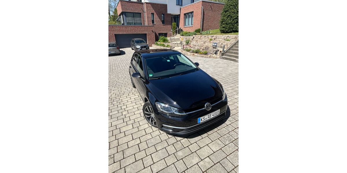 VW Golf 138.000 km 13.900 &euro; Baunatal 34225