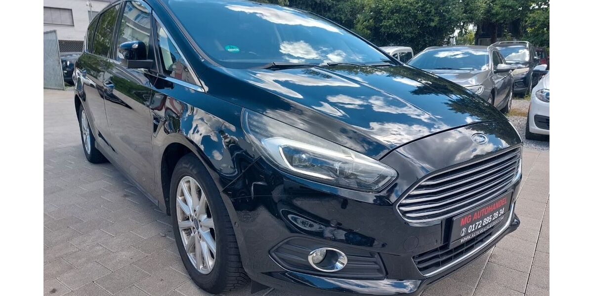 Ford S-Max 176.199 km 11.500 &euro; Fellbach 70736