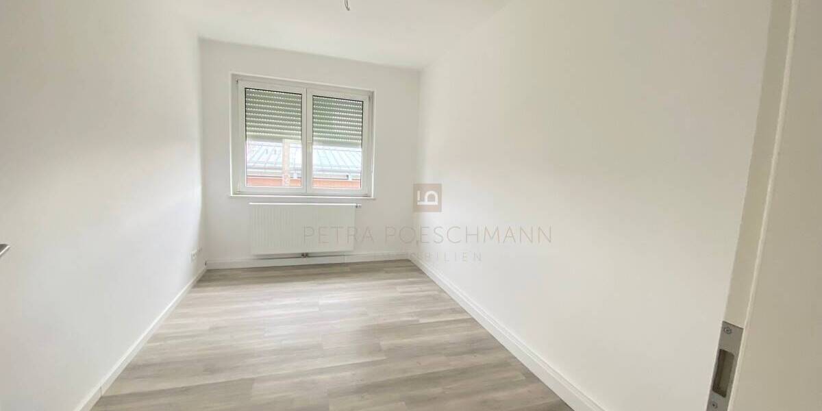 Zimmer Ingolstadt Schlachthofviertel - 4 Zimmer, 100 m&sup2;, 1.150&euro; | Angebot:26094186