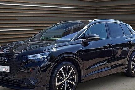 Audi Q4 e-tron 33.383 km 44.480 € Schwäbisch Gmünd 73527