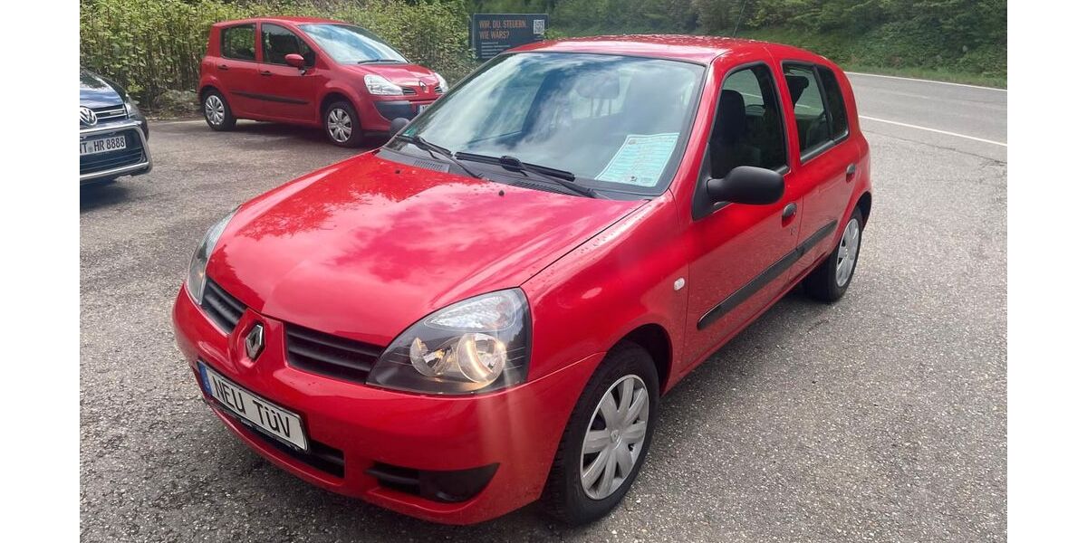 Renault Clio 86.000 km 3.300 &euro; Sankt Blasien 79837