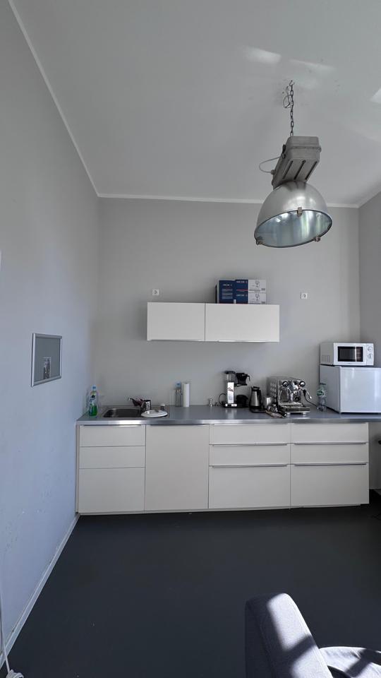 Co-Working Platz in der Innenstadt Münster 2 Tische