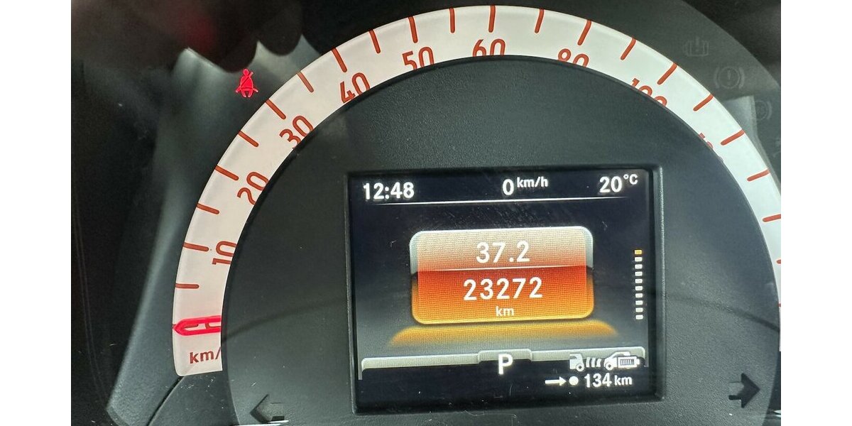 Smart EQ fortwo electric drive EQ LED Kamera Glasdach Ex 23.272 km 13.900 &euro; Mainz 55122