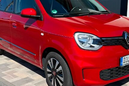 Renault Twingo 29.700 km 10.200 &euro; Breitscheid 35767