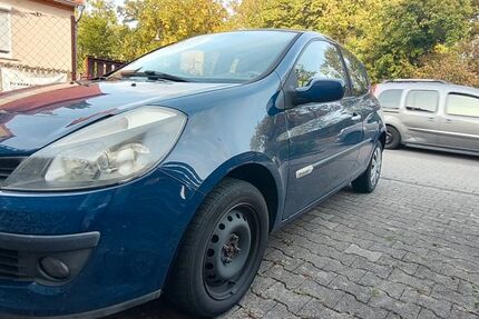 Renault Clio 207.400 km 850 &euro; Offenau 74254