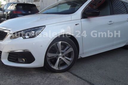 Peugeot 308 64.200 km 17.499 &euro; Berlin 12277