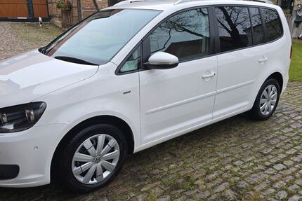 VW Touran 179.400 km 6.000 € Erfurt 99090