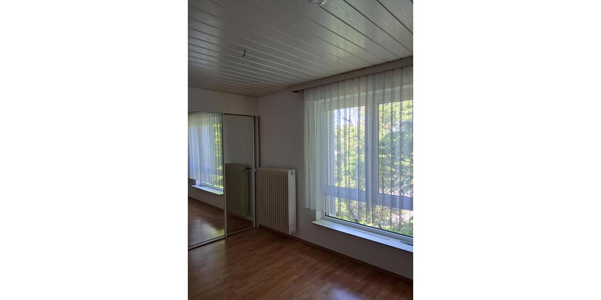 Etagenwohnung Pirmasens Niedersimten - 3 Zimmer, 67 m&sup2;, 66.000&euro; | Angebot:27459901