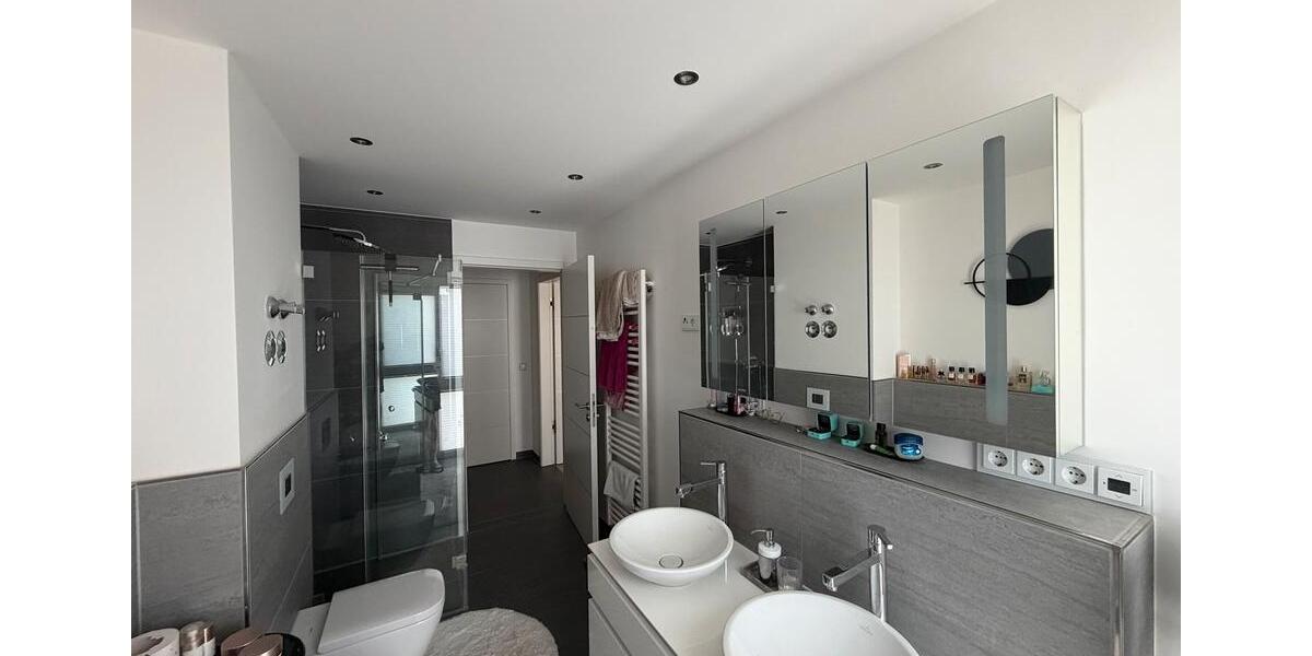 Etagenwohnung Hochheim am Main - 3 Zimmer, 88 m&sup2;, 440.000&euro; | Angebot:26088751