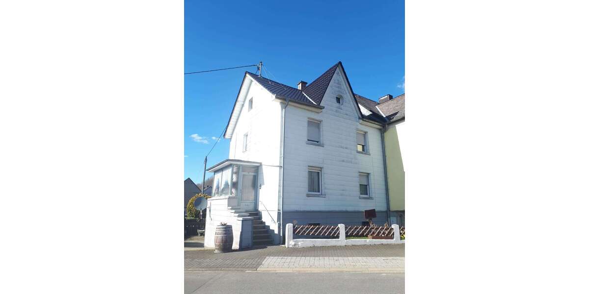 Einfamilienhaus Gönnersdorf - 6 Zimmer, 110 m&sup2;, 125.000&euro; | Angebot:25275628
